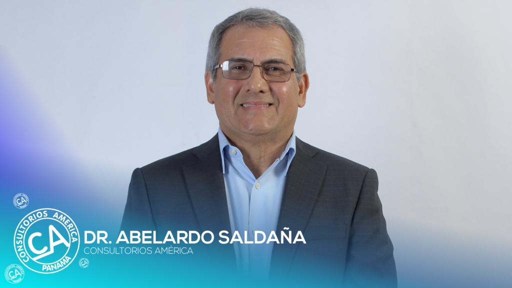 Dr. Abelardo E. Saldaña S.
